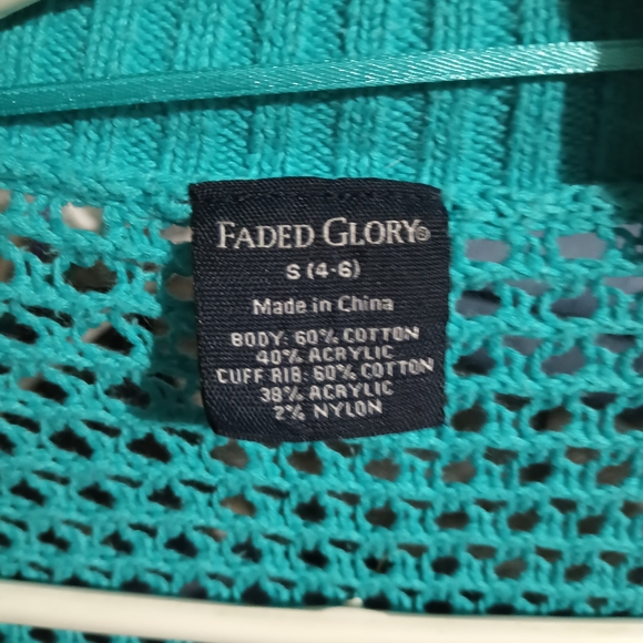 Sweater - Picture 3 of 3